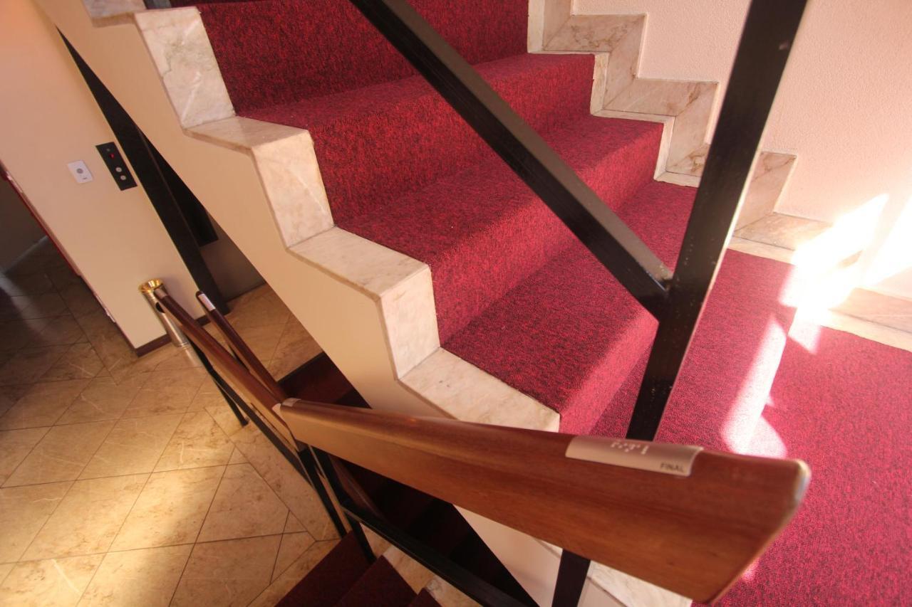 Hotel Nena 4*